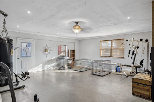 542 S Houston Street, Edgewood, TX 75117