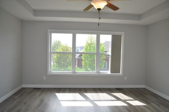 6886 Jewel Avenue S, Cottage Grove, MN 55016