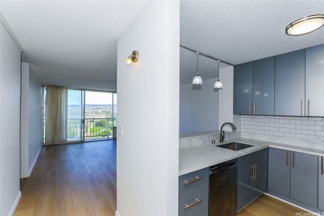 98-410 Koauka Loop 32C, Aiea, HI 96701