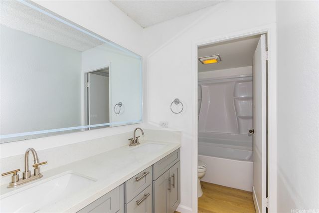 98-410 Koauka Loop 32C, Aiea, HI 96701