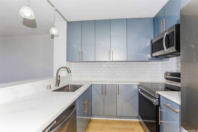 98-410 Koauka Loop 32C, Aiea, HI 96701