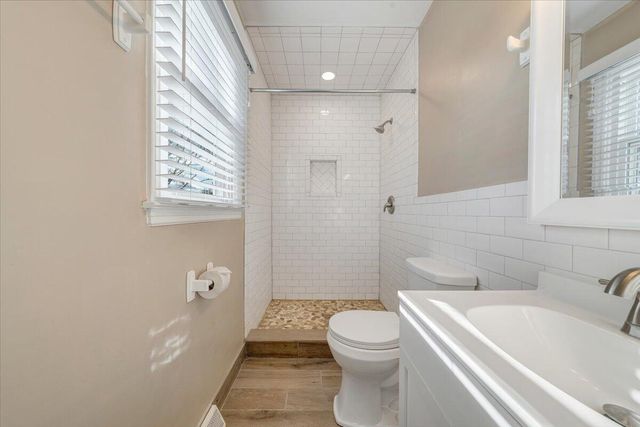 1349 Rainbow Forest DR, Troutville, VA 24175