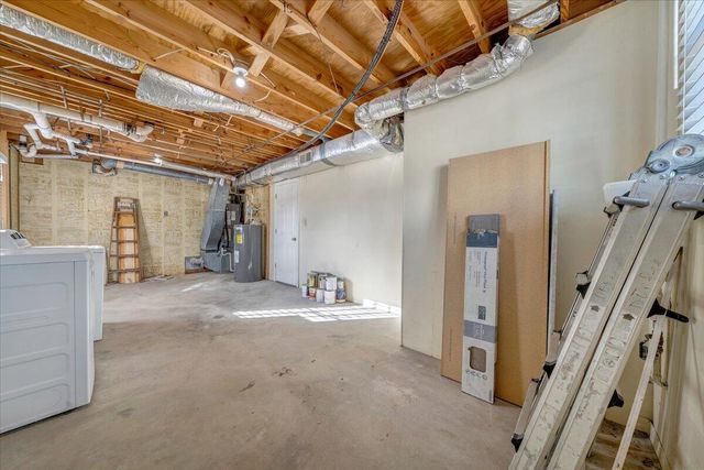 1349 Rainbow Forest DR, Troutville, VA 24175