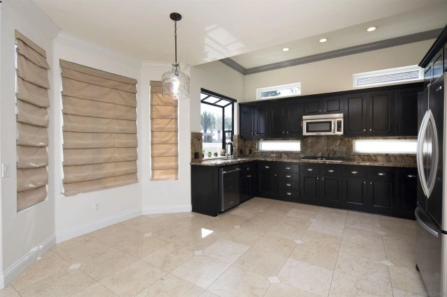 14025 Chestnut Hill Lane, San Diego, CA 92128