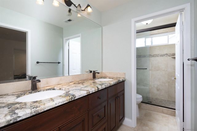 14025 Chestnut Hill Lane, San Diego, CA 92128