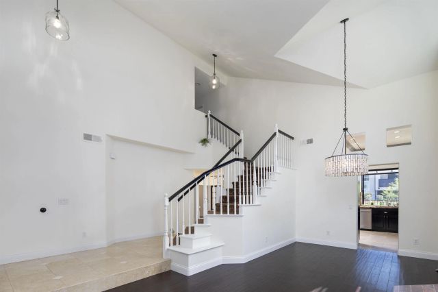 14025 Chestnut Hill Lane, San Diego, CA 92128
