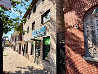 222 W 26th Street 205, Chicago, IL 60616