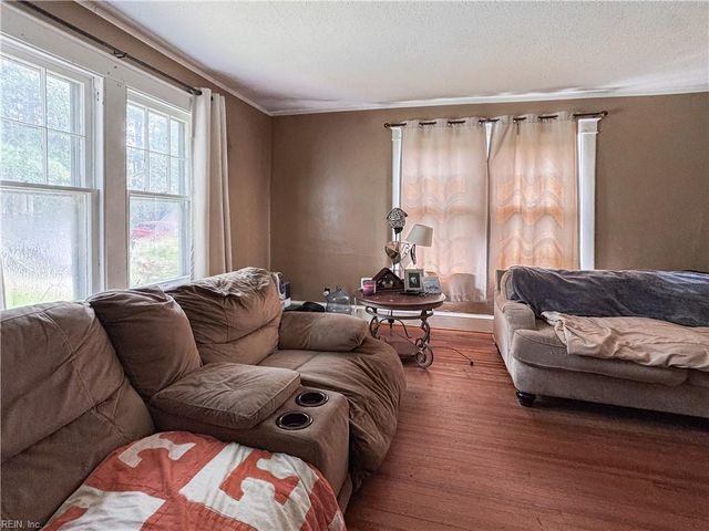 772 Shell RD, Chesapeake, VA 23323
