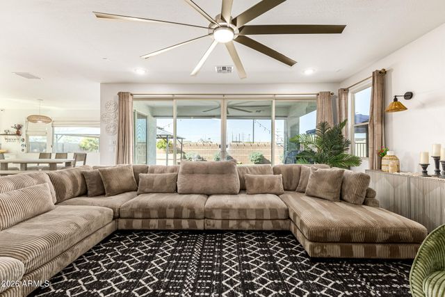 12006 W LUXTON Lane, Avondale, AZ 85323