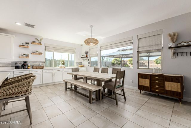 12006 W LUXTON Lane, Avondale, AZ 85323