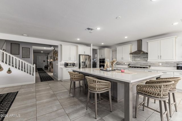 12006 W LUXTON Lane, Avondale, AZ 85323