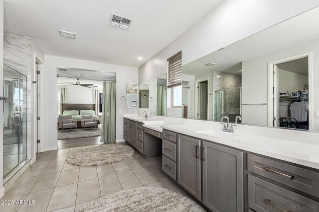 12006 W LUXTON Lane, Avondale, AZ 85323