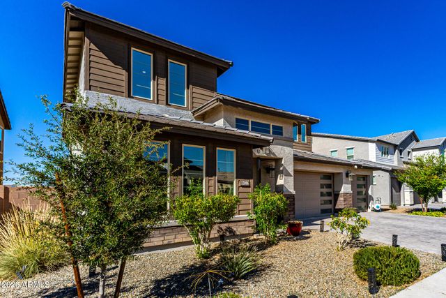 12006 W LUXTON Lane, Avondale, AZ 85323