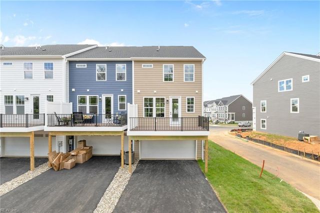 7 Bracewell LN, Yorktown, VA 23692