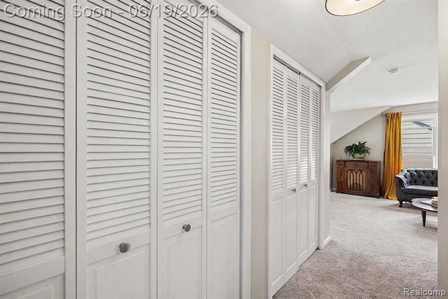 549 Park Drive, Clawson, MI 48017
