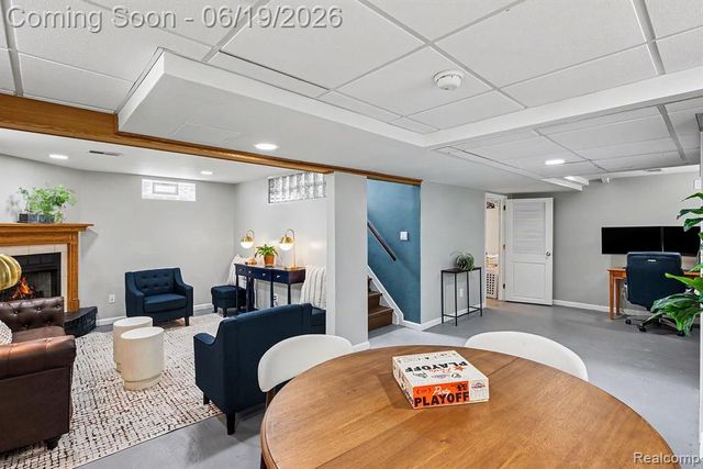 549 Park Drive, Clawson, MI 48017