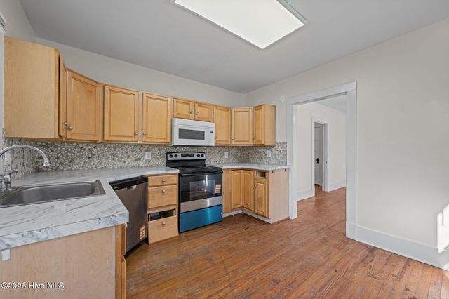 107 N C Street, Bridgeton, NC 28519