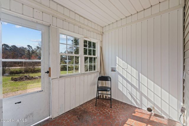 107 N C Street, Bridgeton, NC 28519