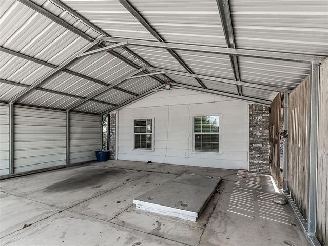 2101 Westmore Drive, Moore, OK 73170