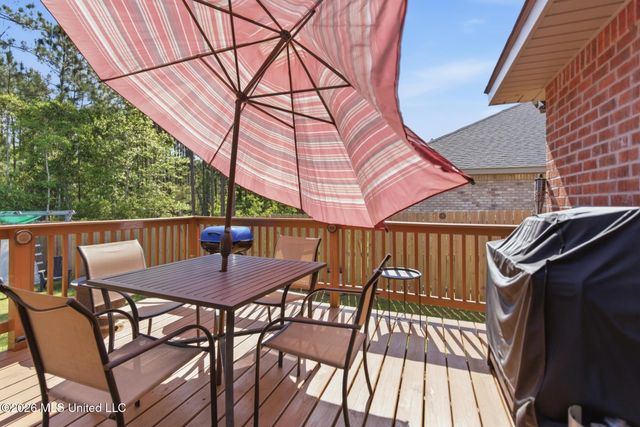 6836 Biddix-evans Road Central, Ocean Springs, MS 39564