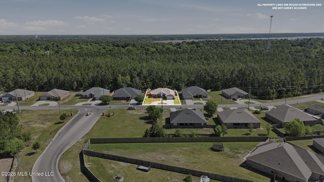 6836 Biddix-evans Road Central, Ocean Springs, MS 39564