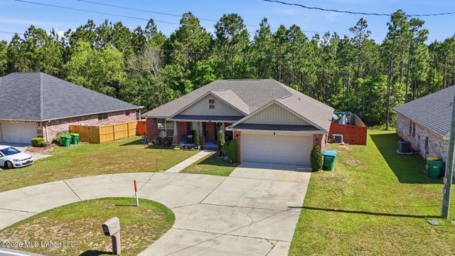 6836 Biddix-evans Road Central, Ocean Springs, MS 39564