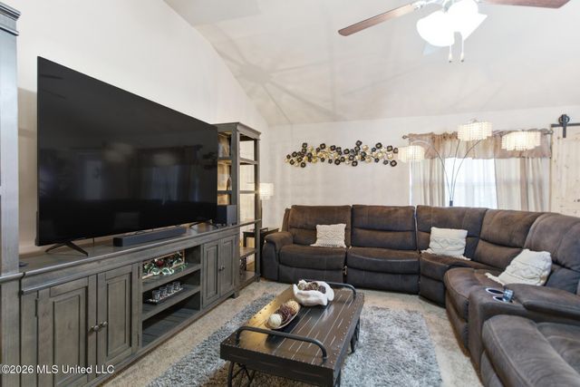 6836 Biddix-evans Road Central, Ocean Springs, MS 39564