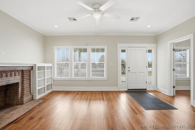 1739 E 13th Place, Tulsa, OK 74104