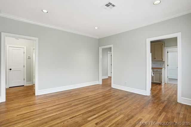 1739 E 13th Place, Tulsa, OK 74104