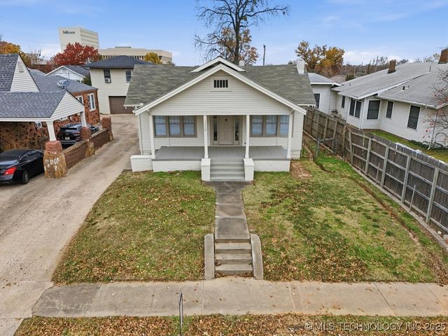 1739 E 13th Place, Tulsa, OK 74104
