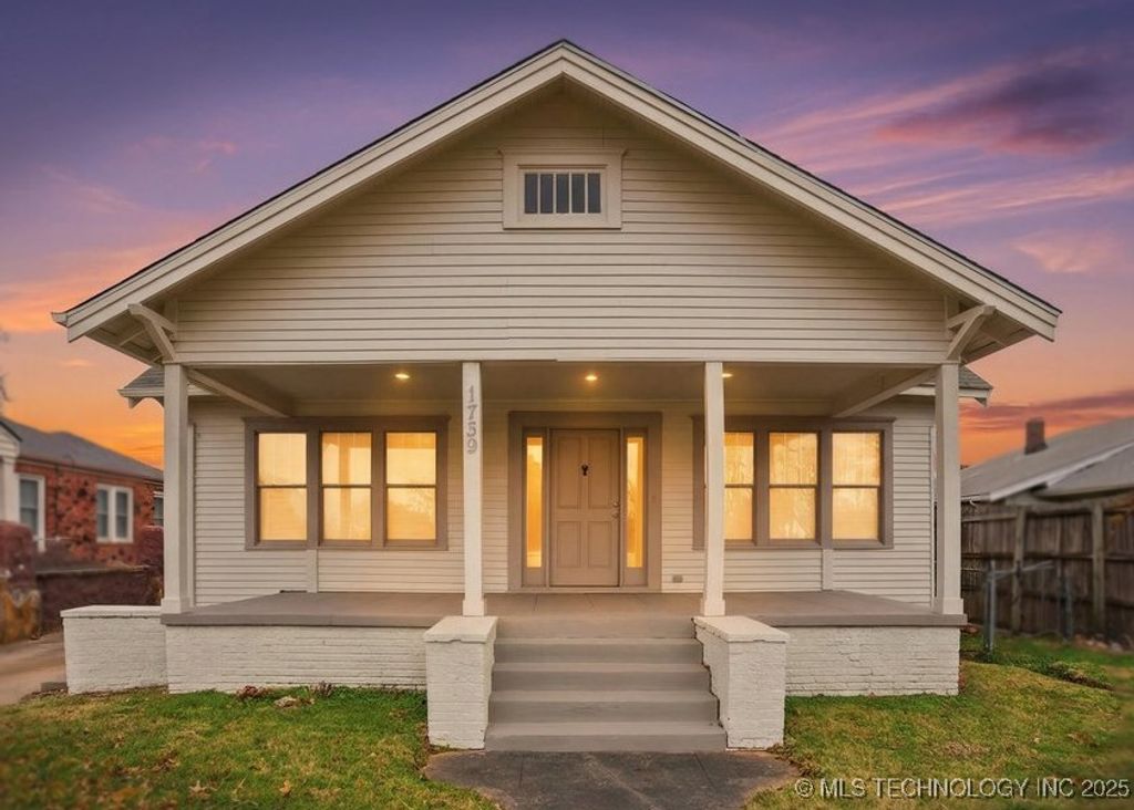 1739 E 13th Place, Tulsa, OK 74104