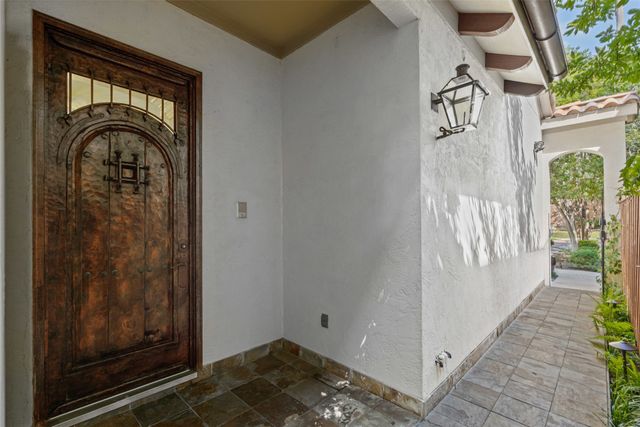 4111 Buena Vista Street, Dallas, TX 75204