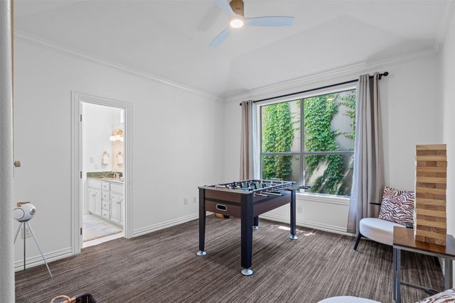 4111 Buena Vista Street, Dallas, TX 75204