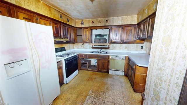 1231 Darren DR, Portsmouth, VA 23701