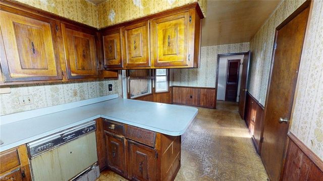 1231 Darren DR, Portsmouth, VA 23701