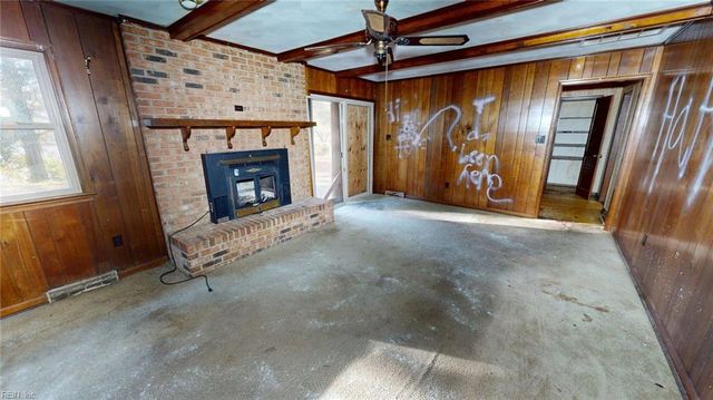 1231 Darren DR, Portsmouth, VA 23701