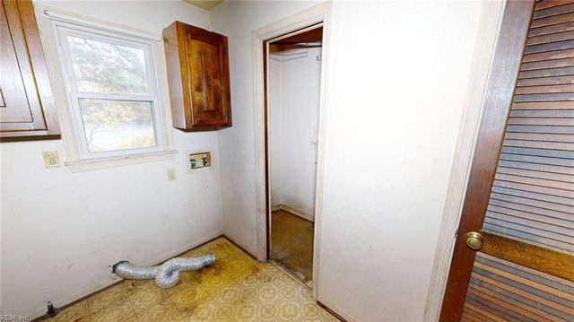 1231 Darren DR, Portsmouth, VA 23701