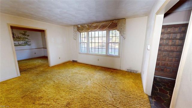 1231 Darren DR, Portsmouth, VA 23701