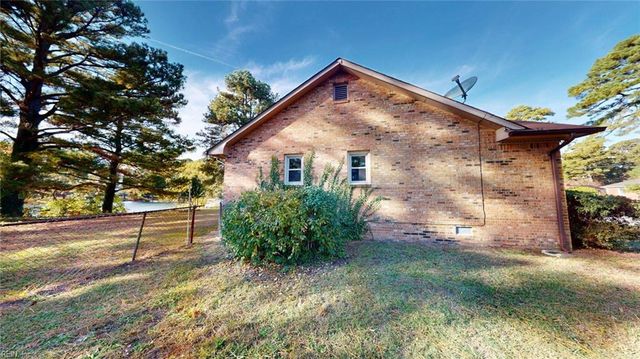 1231 Darren DR, Portsmouth, VA 23701