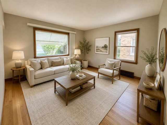 3124 S 40th STREET, Milwaukee, WI 53215