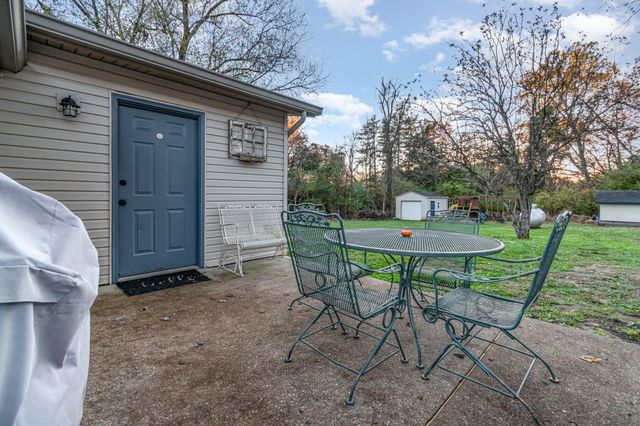 11070 S Licking Pike, Alexandria, KY 41001