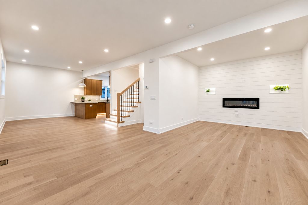 5721 S Newcastle Avenue, Chicago, IL 60638 — photo 3