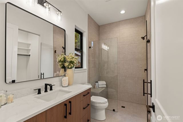 15019 SE 16th Street, Bellevue, WA 98007
