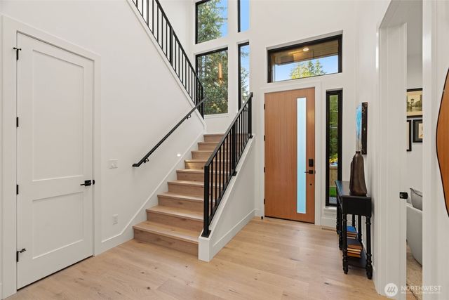 15019 SE 16th Street, Bellevue, WA 98007