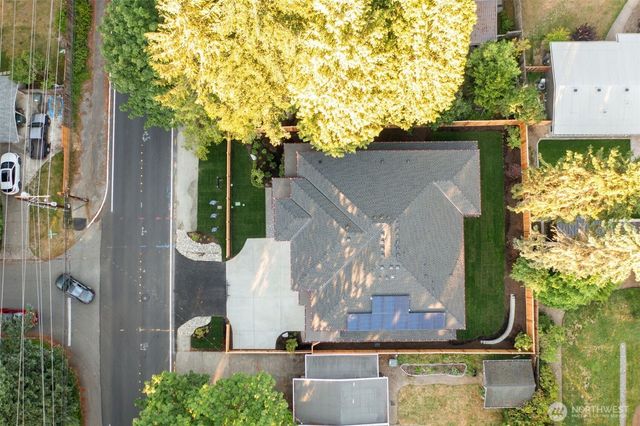 15019 SE 16th Street, Bellevue, WA 98007