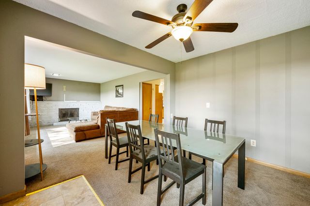 9330 Flintwood Street NW, Coon Rapids, MN 55433