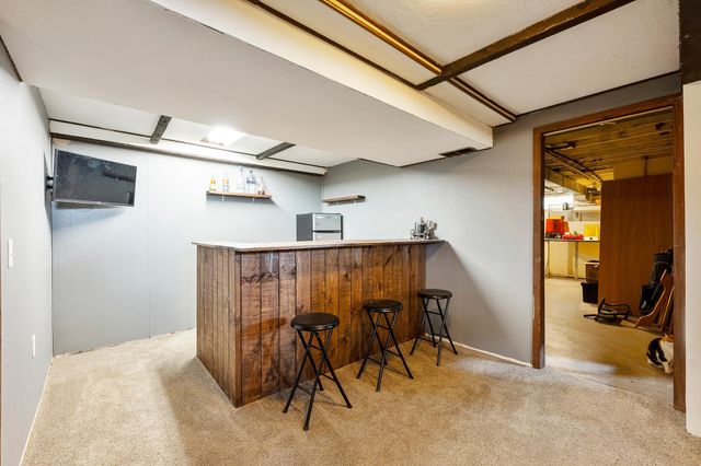 9330 Flintwood Street NW, Coon Rapids, MN 55433