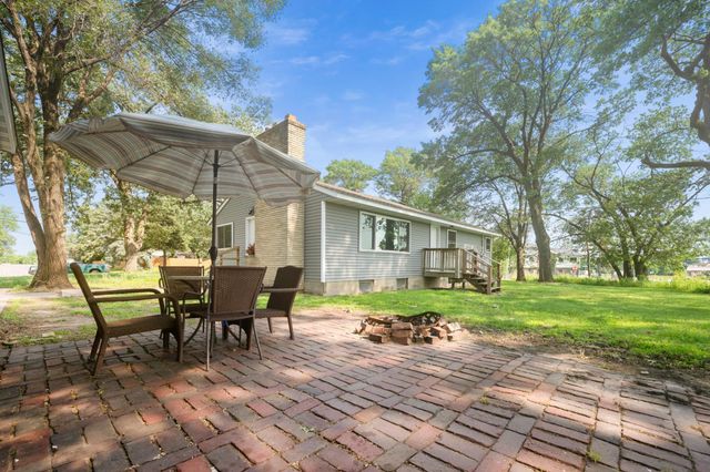 9330 Flintwood Street NW, Coon Rapids, MN 55433
