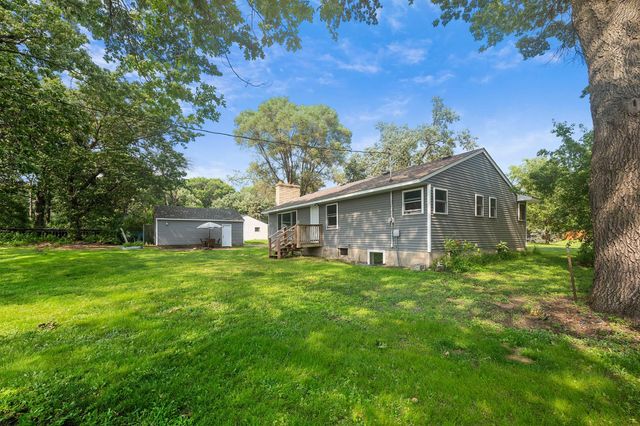 9330 Flintwood Street NW, Coon Rapids, MN 55433
