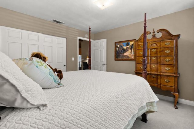 10640 Sunrise Ridge Cir, Auburn, CA 95603